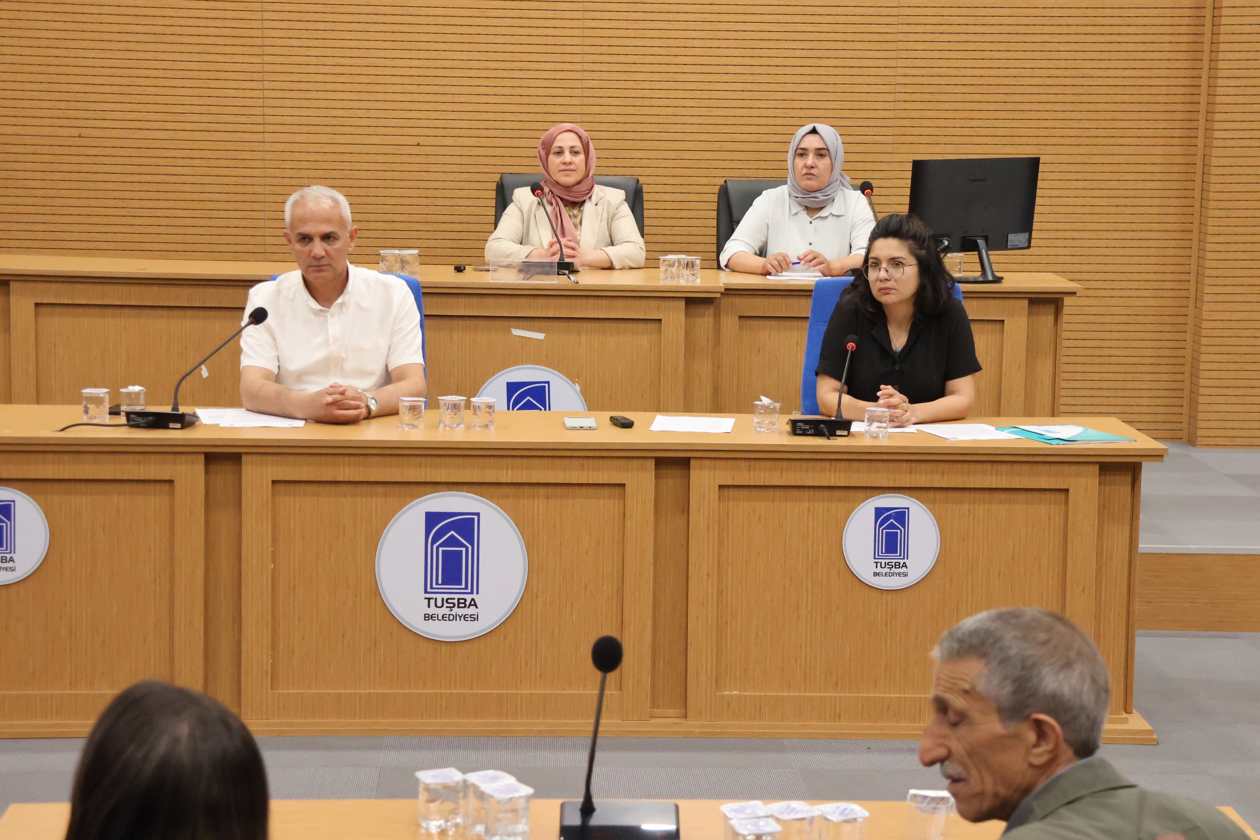 Tuşba Belediyesi Temmuz Ayı Meclis Toplantıları başladı: Mahallelerde ulaşım ve imar düzenlemesi